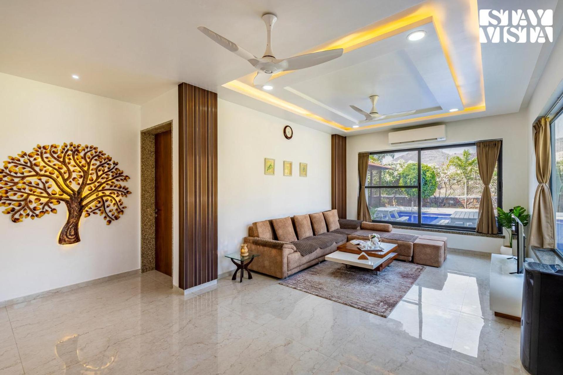 Stayvista'S Bella Dream - Mountain-View With Outdoor Pool, Lawn Featuring A Gazebo & Indoor Games Udaipur Eksteriør billede